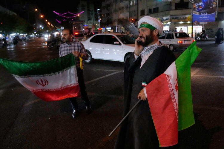 Iran warns The US Against Attacks On Its Oil Tankers And Other Ships But Ceasefire Appears To Hold